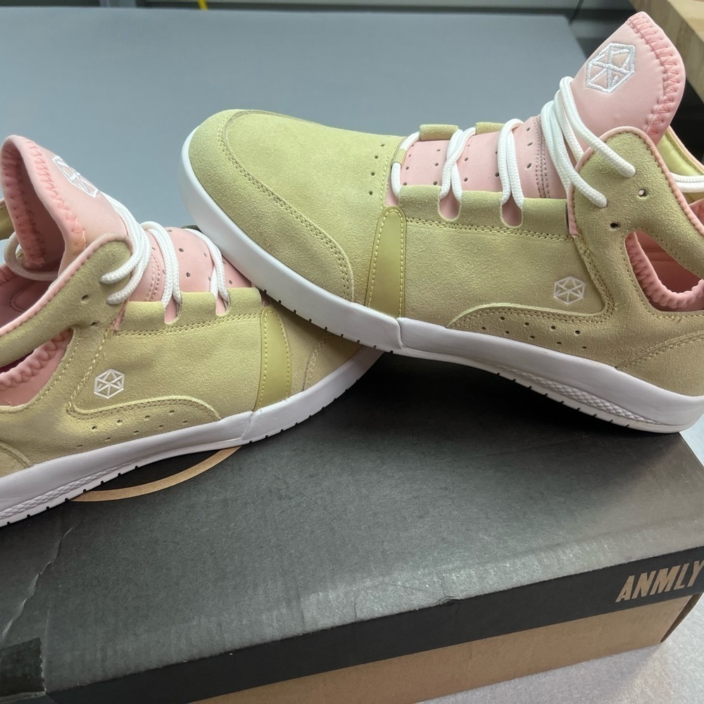 COPY - COPY - NEW Men's Anmly Field Label Tan/Pink TEMPEST High-Top Sneaker Sho…